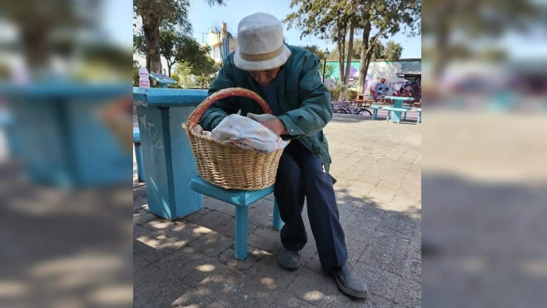 Don Fer, vendedor de pastes en Pachuca